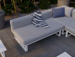 Outdoor Lifestyle Sofa