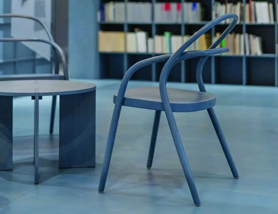 Ton 002 chair clearance