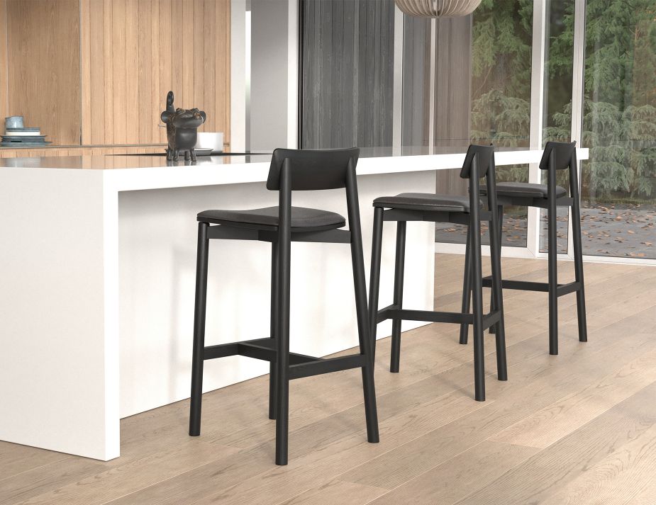 Andi BarStools BlackPad 1