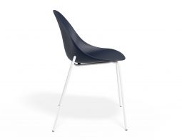 P 3 Pebble Chair Navyseat 4postwhite