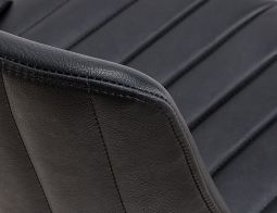 Seemless Leather Black Chair2 Closeup