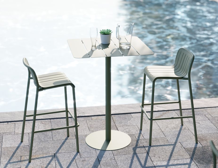 Outdoor bar on sale stool and table