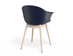 P 2 Pebble Armchair Navyseat Beechbase