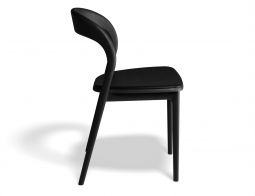 B100229203 P3 Mia Diningchair Black Blackvinyl Side