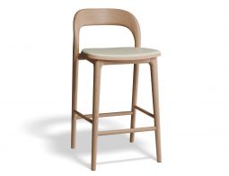 B111227106 P1 Mia Kitchenstool Natural Whitevinyl