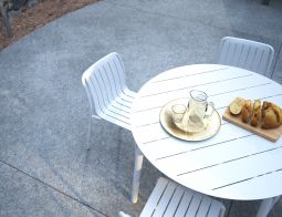 L 3 Roku Diningsetround White