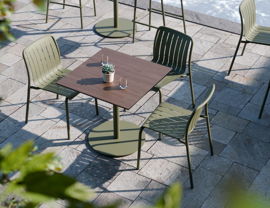 L 1 Solara 75x75 Cafetable Notaiowalnut