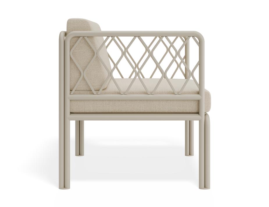 P 3 Seville Loungechair Latteframe Huskcushion