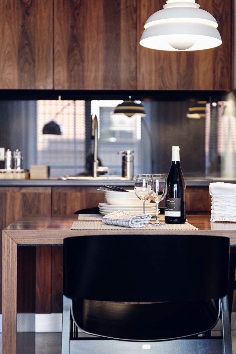 Dining room with black Merano armchair