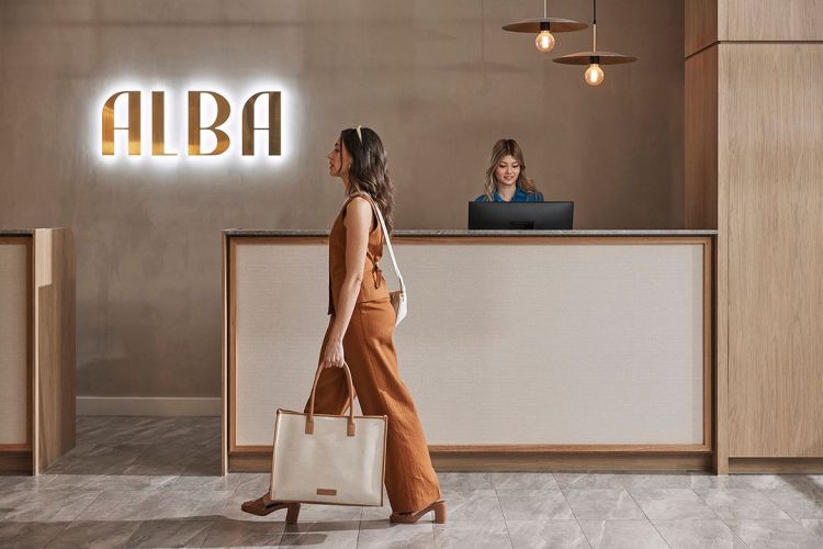 Hotel Alba Reception