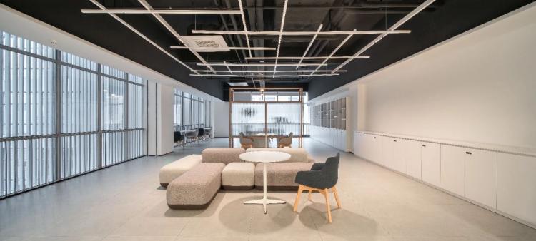 Intelligent Manufacturing Center