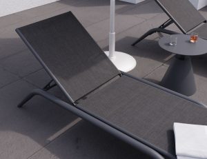 Sun lounge