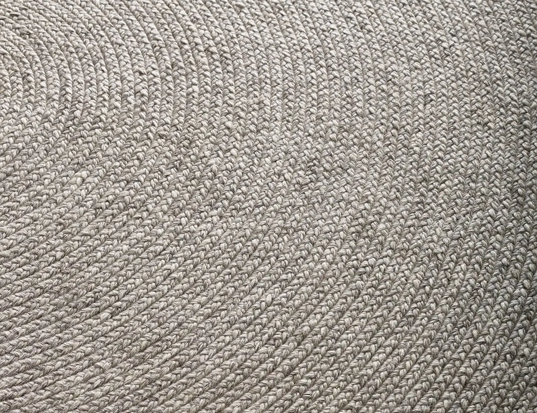detailed image of Paddington round wool rug in silver grey