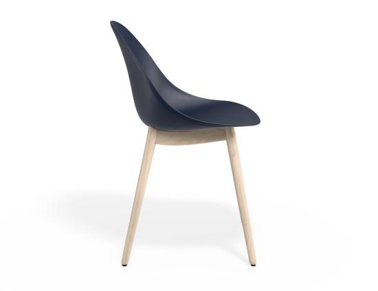 P 3 Pebble Chair Navyseat Beechbase