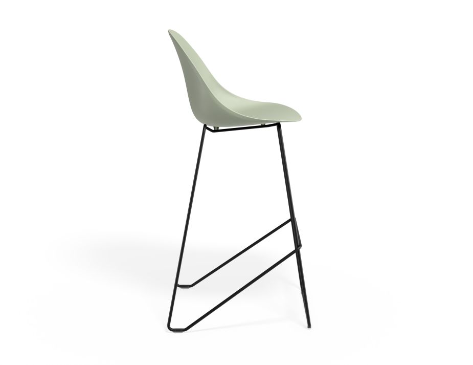 P 3 Pebble Barstool Greenseat Blackframe