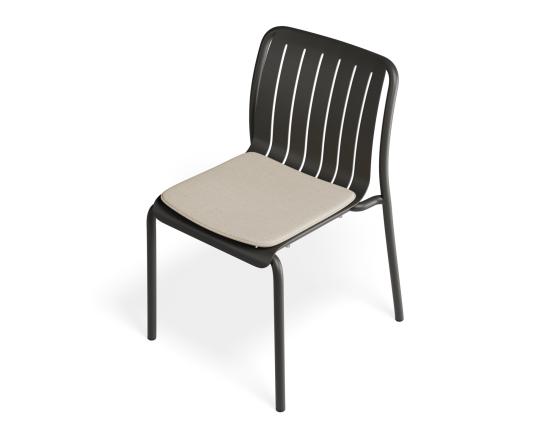 P 5 Roku Diningchair Charcoal Huskpad
