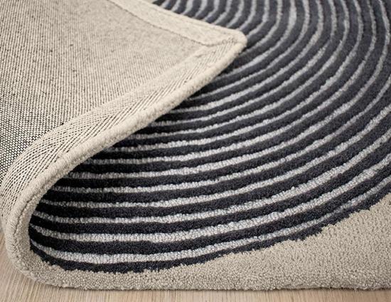 C145167302 Rug Collection Viper Rug Ink Detail 01