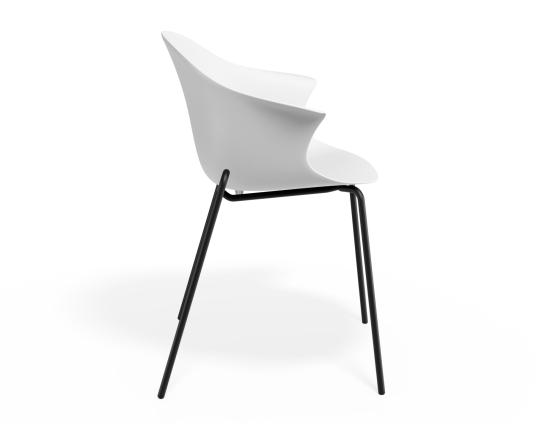 P 3 Pebble Armchair Whiteseat 4postblack2