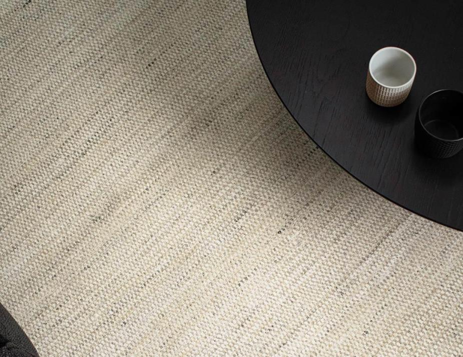 C145193304 Rug Collection Mystique Rug Sand Lifestyle 01