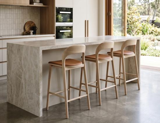 Natural Bar Stool Mia