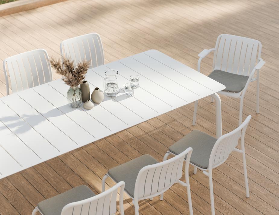 L 2 Roku Diningtable 240 Chair Pad White Lightgrey Residential