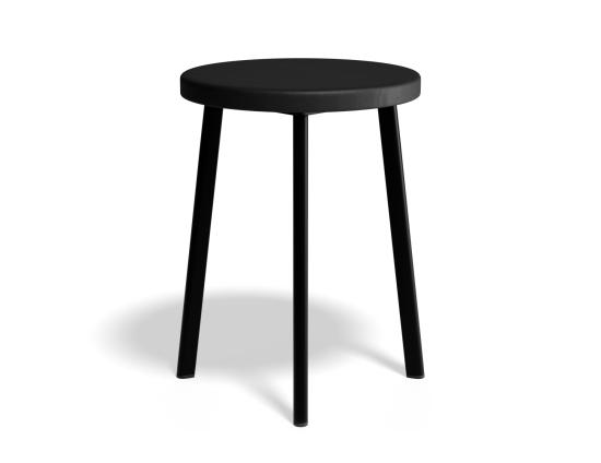 P 2 Atlas Lowstool Blackframe Roundwood Black