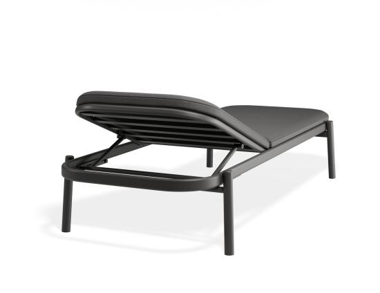 P 2 Verano Sunlounge Sidetable Charcoalframe Darkgreyfabric2