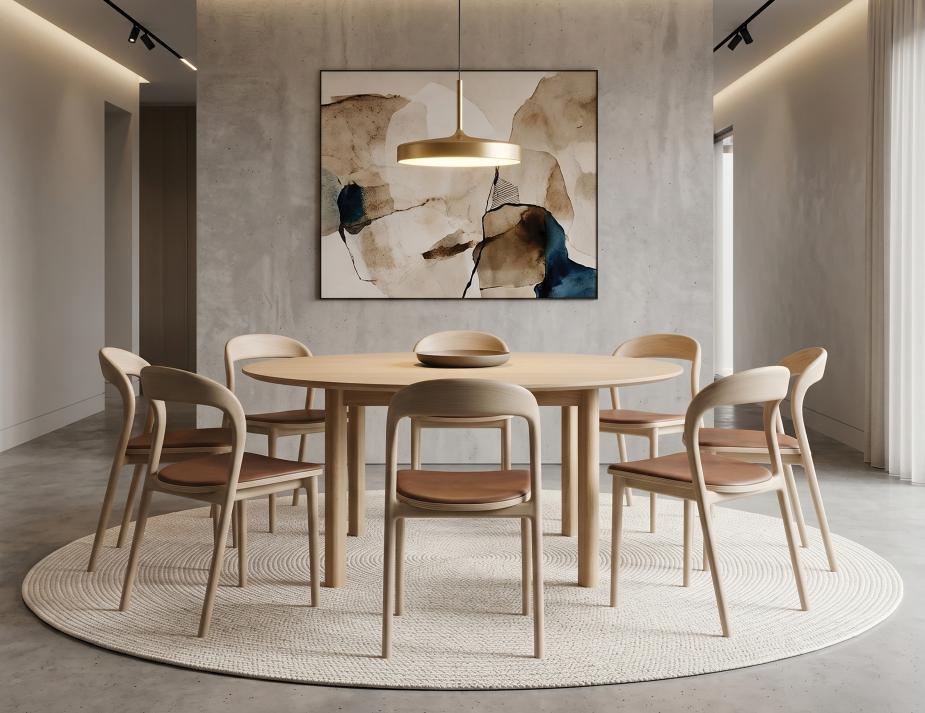 Large Round Table Mia Chairs