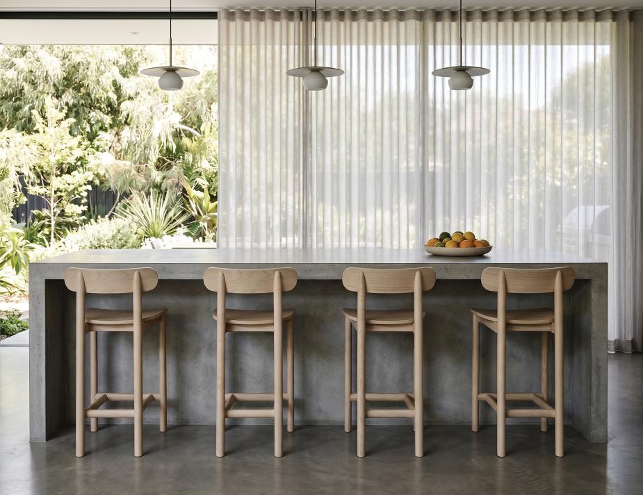Timber Bar Stool Zara