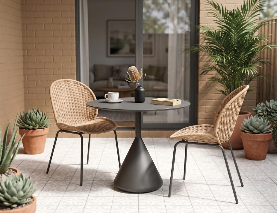Courtyard Table And Chairs