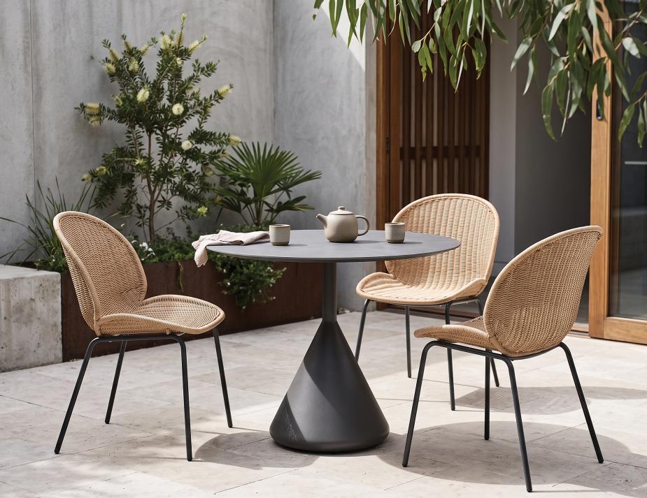 3 Seater Dining Table Round