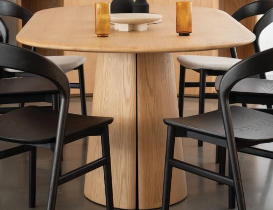 Lucia Oak Dining Table 5