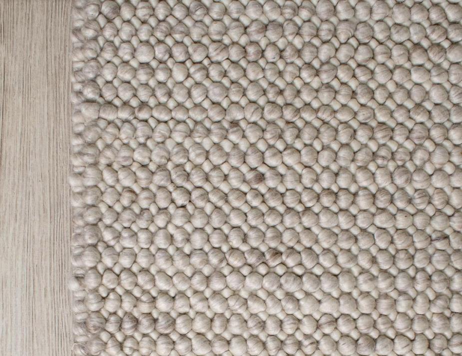 C145129201 Rug Collection Magic Rug Linen Detail 04
