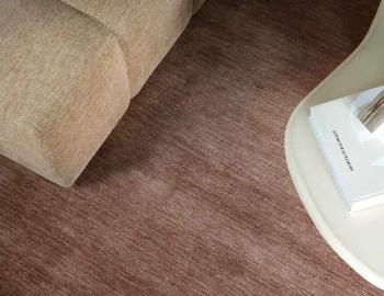 Diva Handloom Knotted Wool Rug Berry