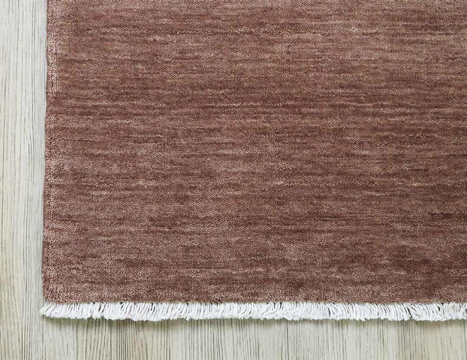 C145137209 Rug Collection Diva Rug Berry Detail 03