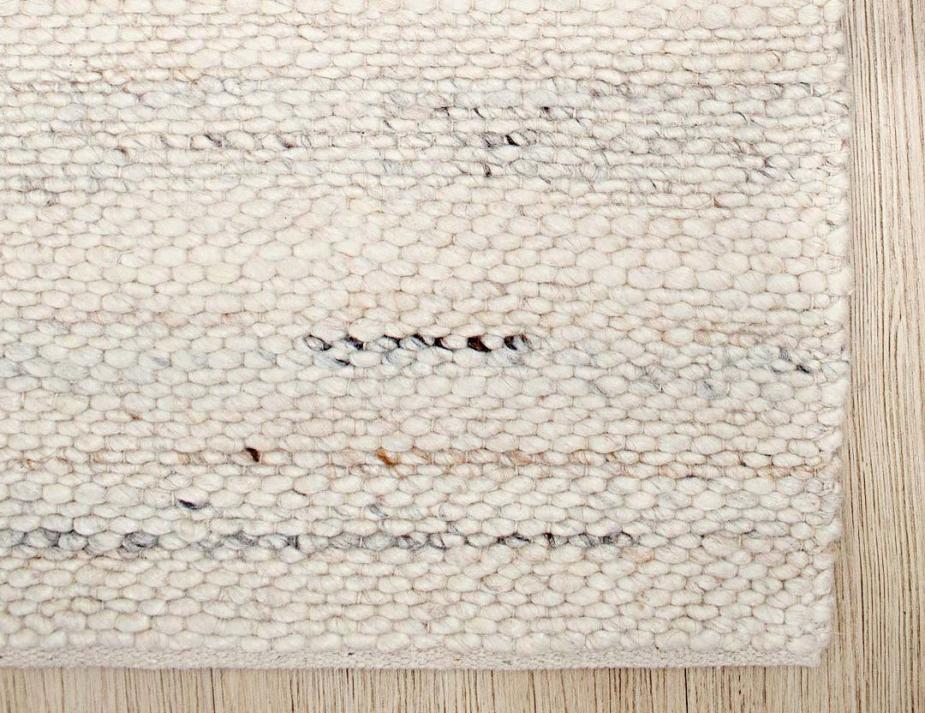 C145347704 Rug Collection Frida Rug Latte Detail 01