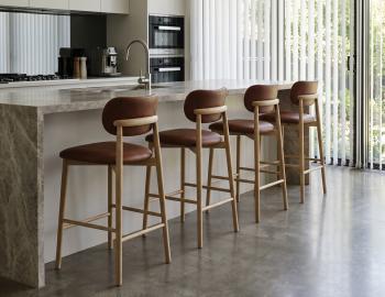 Oskar Bar Stool - Oak Legs - Brandy PU
