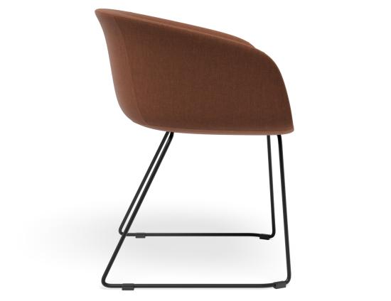 P 3 Lonsdale Armchair Sledbase Brown150
