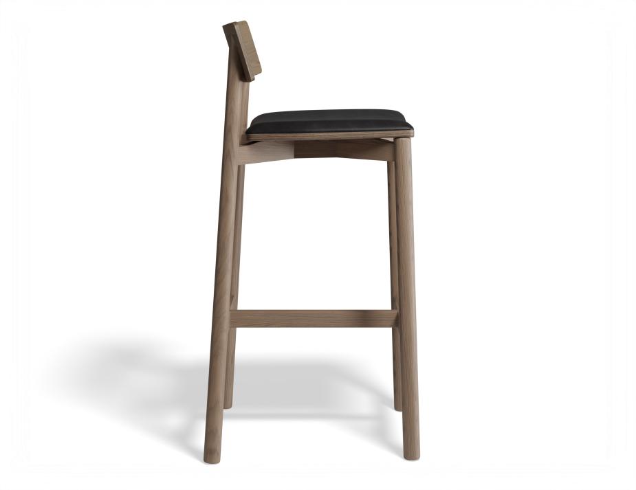 P 3 Andi Barstool Pad Walnut Blackpu
